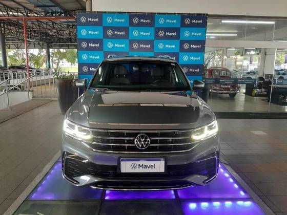 VOLKSWAGEN TIGUAN 2.0 300 TSI GASOLINA ALLSPACE R-LINE AUTOMÁTICO VOLKSWAGEN TIGUAN 2.0 300 TSI GASOLINA ALLSPACE R-LINE AUTOMÁTICO